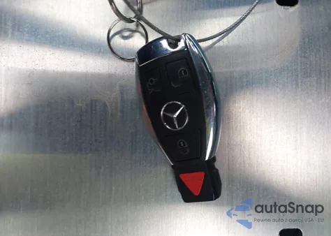 2016 Mercedes-Benz E 350 from USA, damaged, VIN WDDHF5KB6GB243782